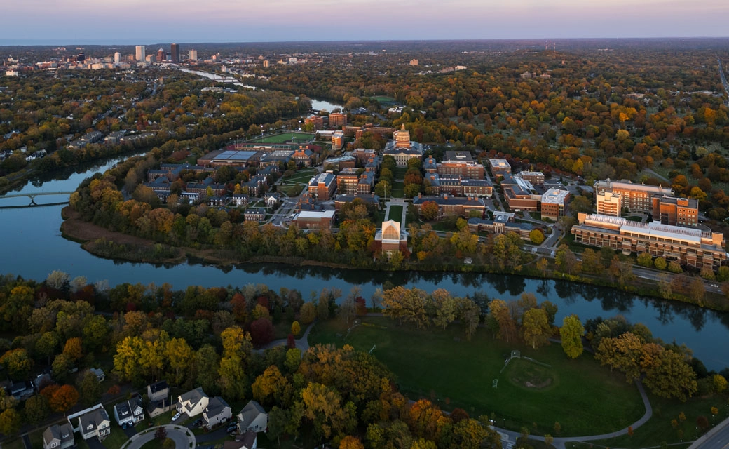 罗切斯特大学