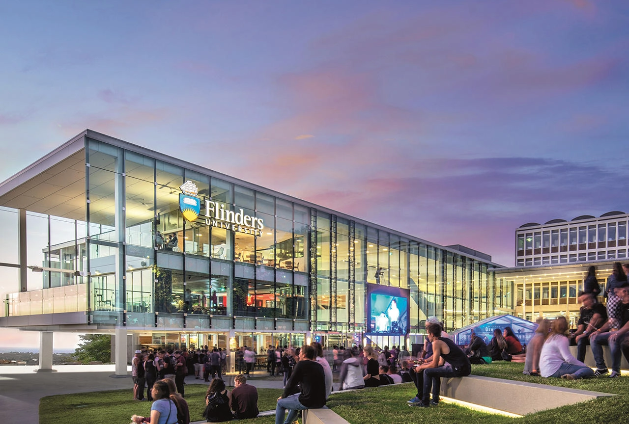 弗林德斯大学