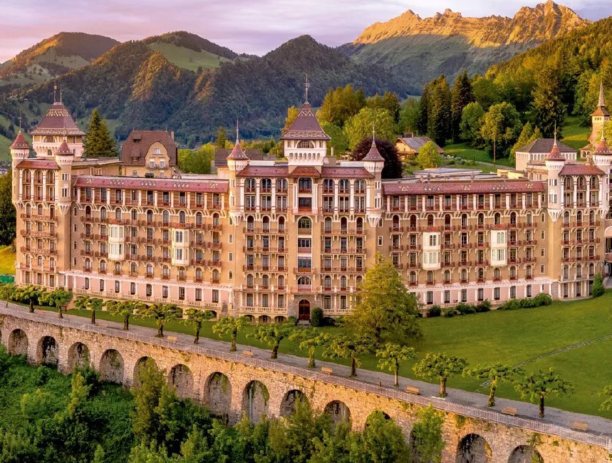 瑞士酒店管理学院