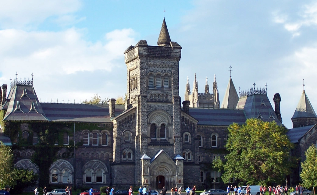 加拿大多伦多大学