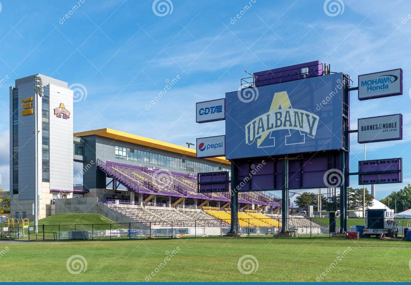 纽约州立大学奥尔巴尼分校