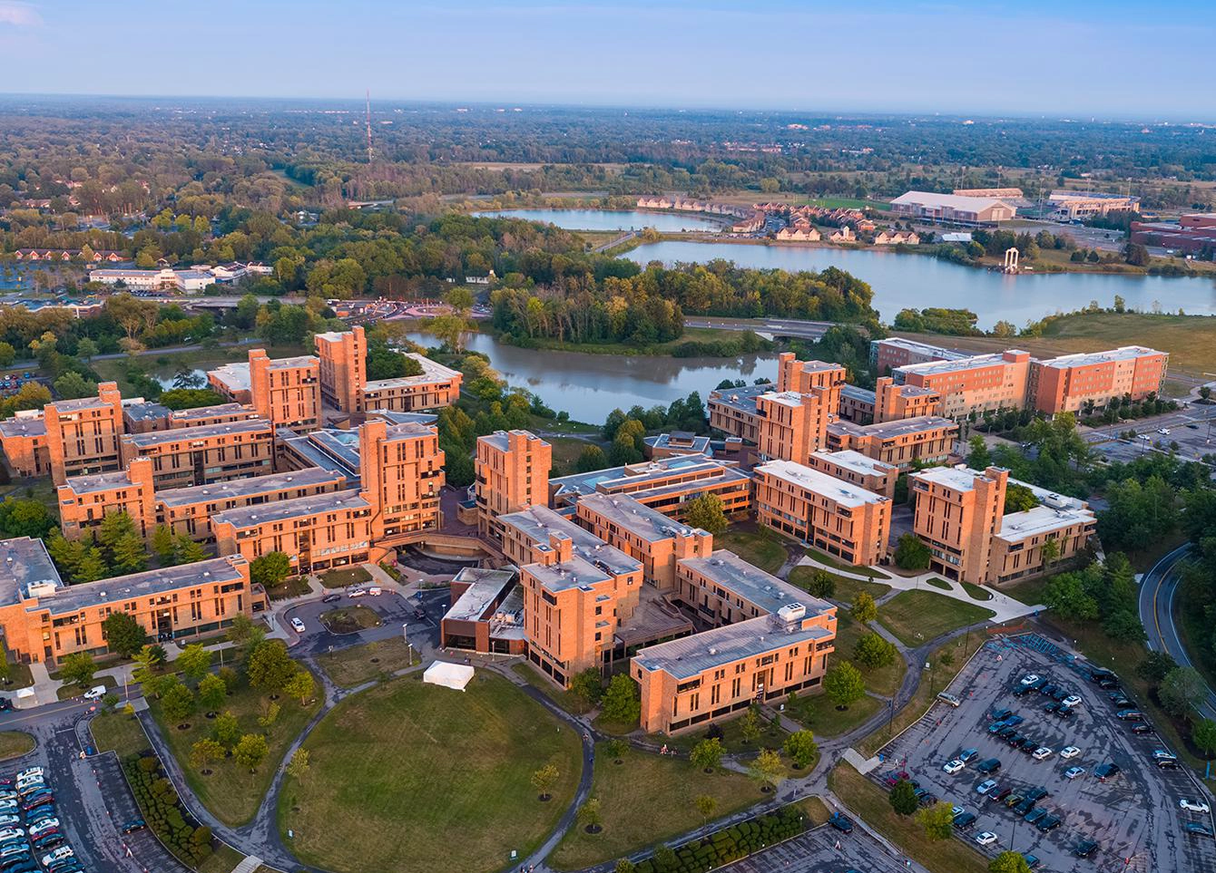 纽约州立大学布法罗分校