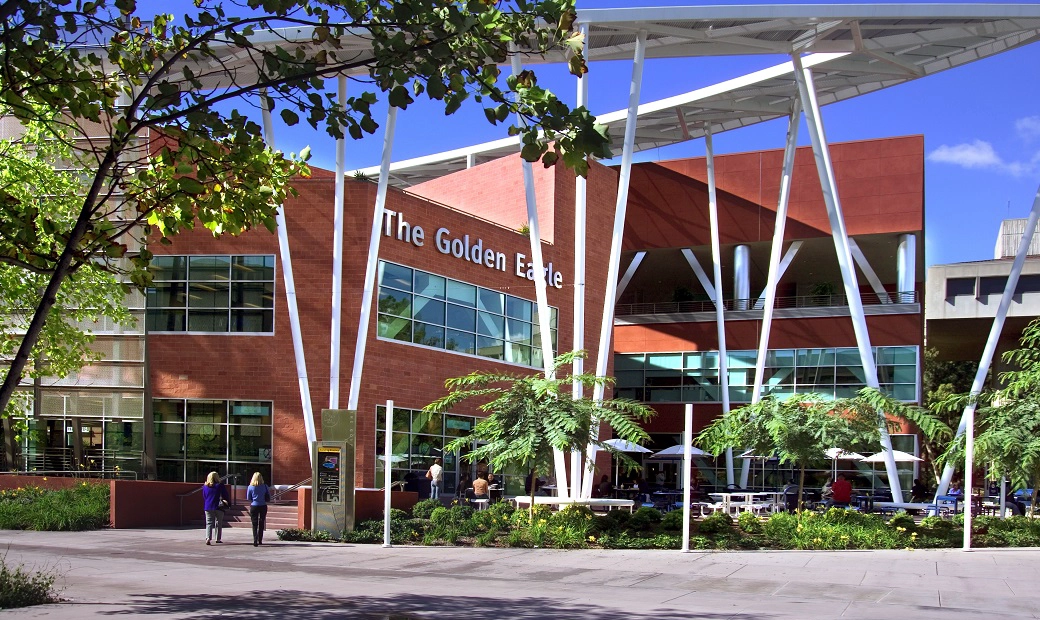 加州州立大学洛杉矶分校