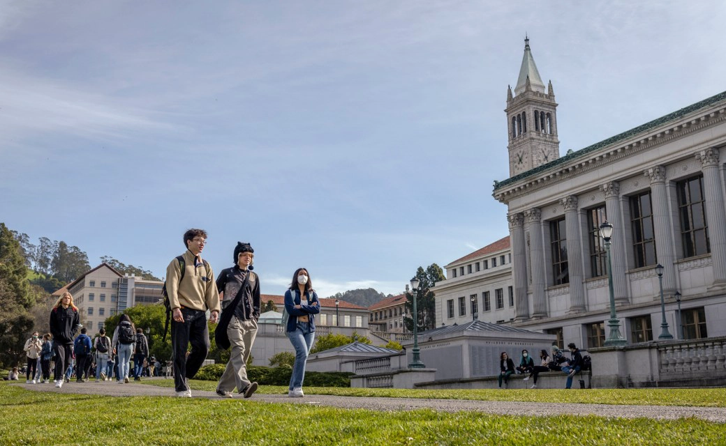 伯克利大学