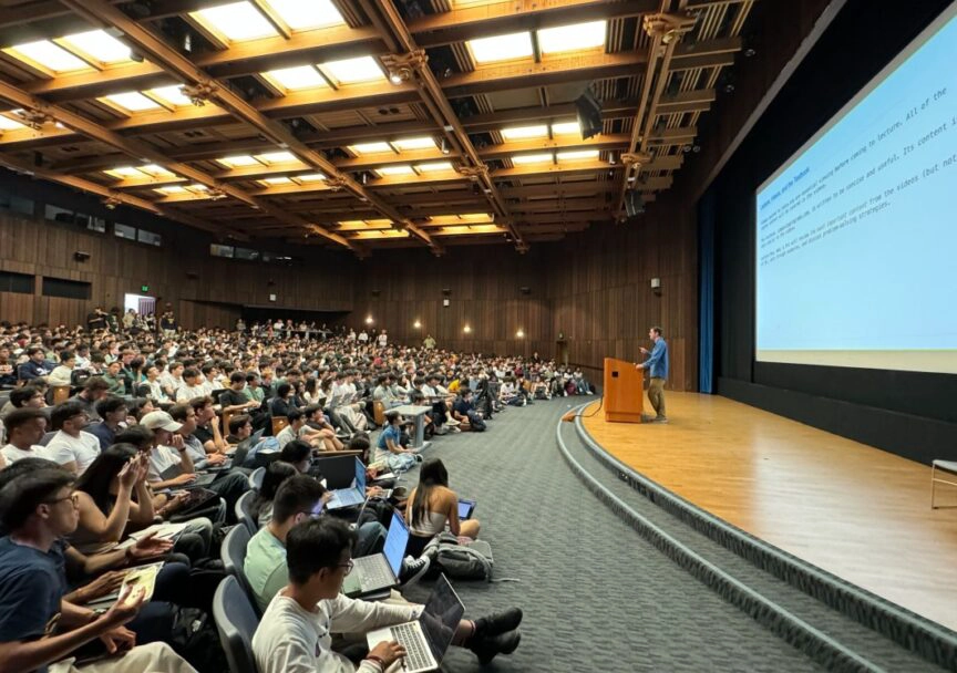 加州伯克利大学