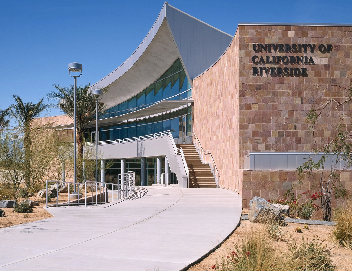 美国加州大学河滨分校