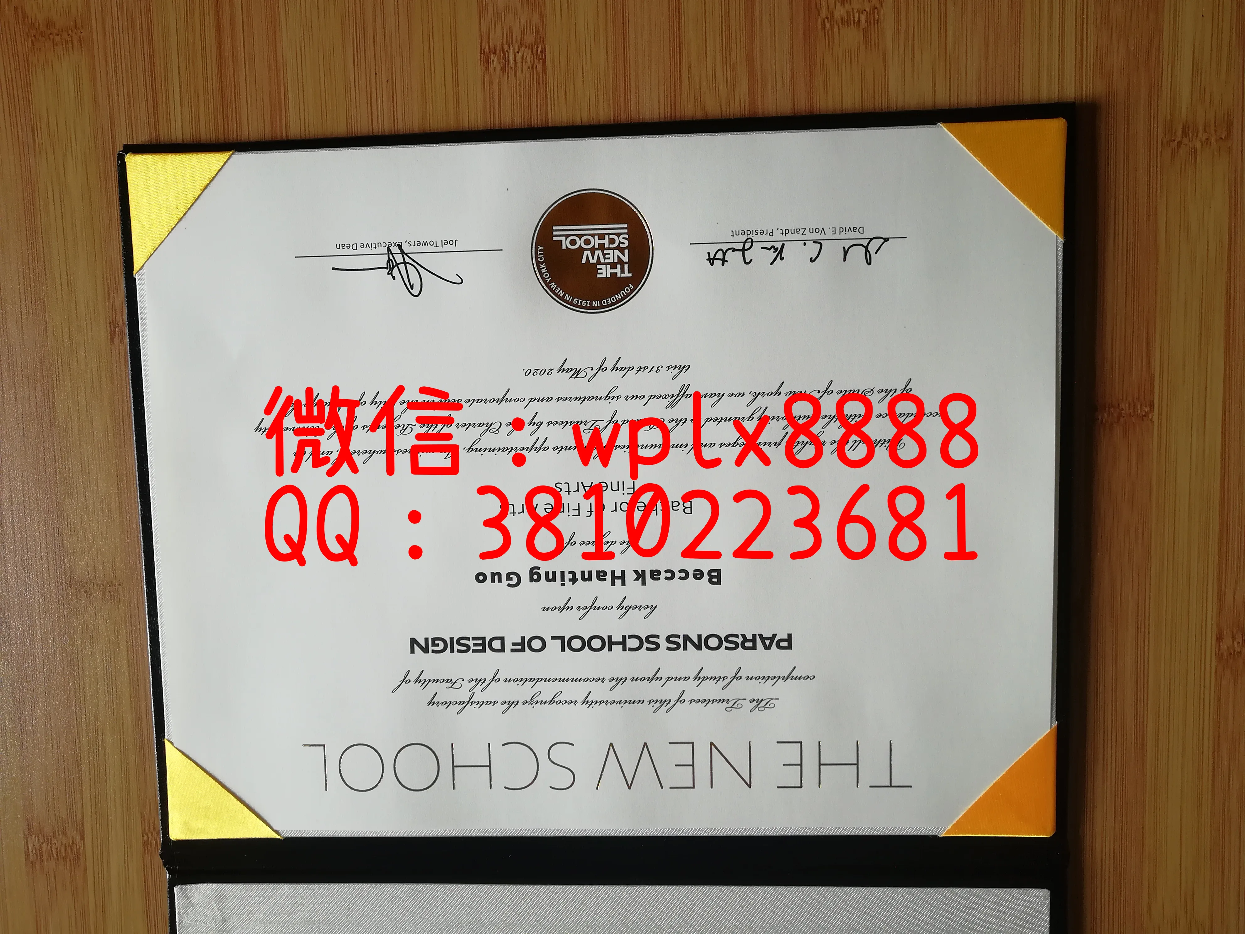 纽约-新学院大学毕业证特写